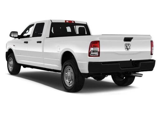 2022 RAM 2500 Tradesman Crew Cab 4x4 6'4' Box