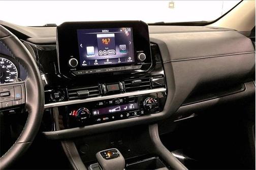 2025 Nissan Pathfinder SV 4WD