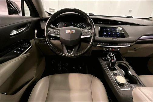 Stellar Black Metallic 2023 Cadillac XT4 Luxury