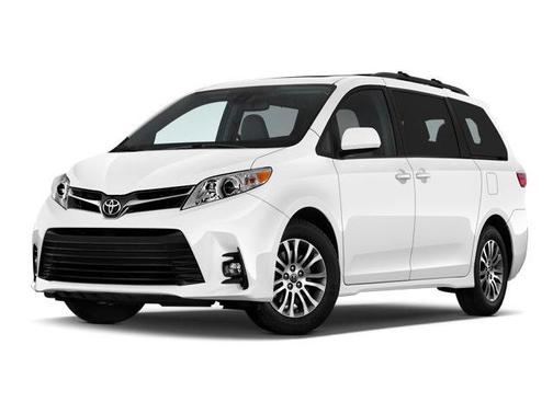 2020 Toyota Sienna XLE