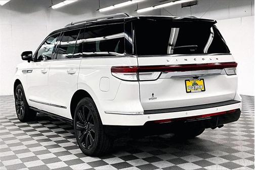 2023 Lincoln Navigator Black Label