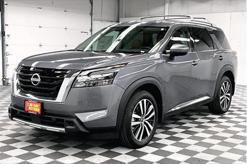 2025 Nissan Pathfinder Platinum 4WD