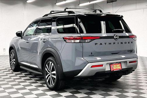 2025 Nissan Pathfinder Platinum 4WD