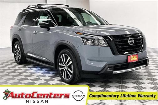 2025 Nissan Pathfinder Platinum 4WD