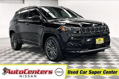 Diamond Black Crystal Pearlcoat 2023 Jeep Compass High Altitude