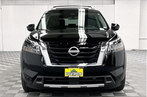 2024 Nissan Pathfinder Platinum 4WD