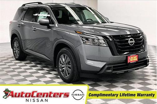 2025 Nissan Pathfinder SV 4WD