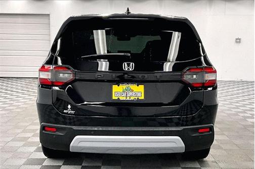 2024 Honda Pilot EX-L 7 Passenger