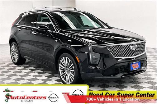 2024 Cadillac XT4 Premium Luxury