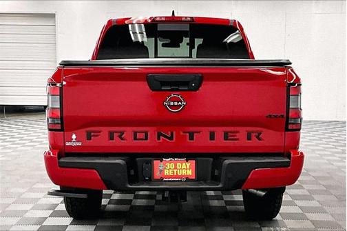 2026 Nissan Frontier SV