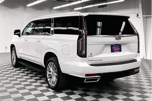 2024 Cadillac Escalade ESV Premium Luxury