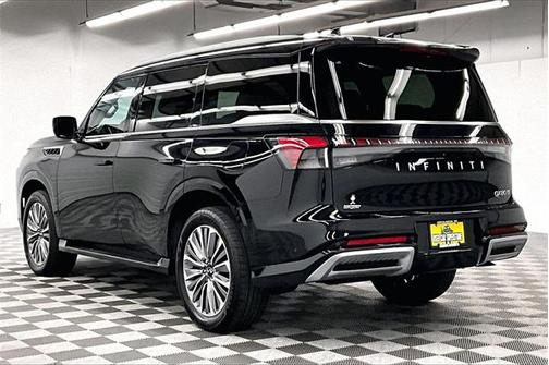 2025 INFINITI QX80 SENSORY AWD