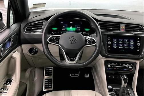 2022 Volkswagen Tiguan 2.0T SE R-Line Black