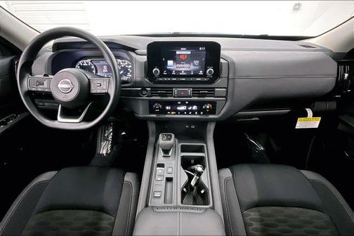 2025 Nissan Pathfinder S FWD