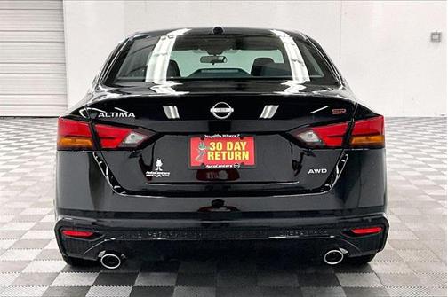 2025 Nissan Altima SR AWD