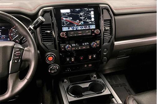 2024 Nissan Titan PRO-4X