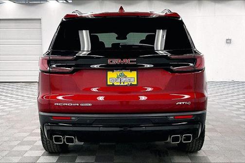 2025 GMC Acadia AWD AT4