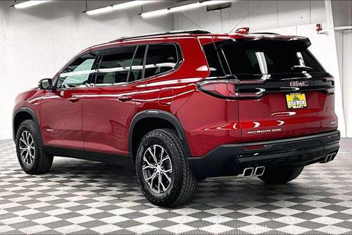 2025 GMC Acadia AWD AT4