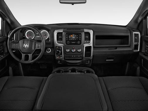 Bright White Clearcoat 2022 RAM 1500 Classic Warlock Quad Cab 4x4 6'4' Box