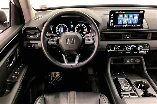 2023 Honda Pilot AWD EX-L 8 Passenger