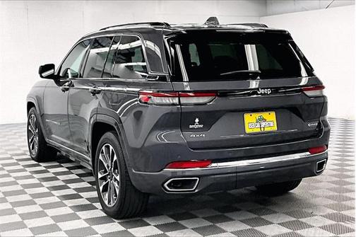 2022 Jeep Grand Cherokee Overland