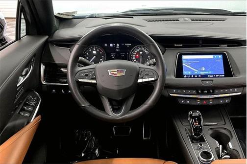 2023 Cadillac XT4 Sport