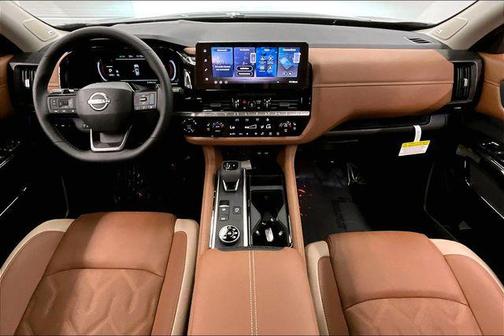 Boulder Gray/Super Black 2026 Nissan Pathfinder Platinum