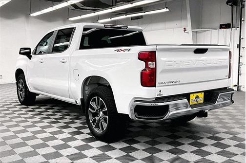 2024 Chevrolet Silverado 1500 LS