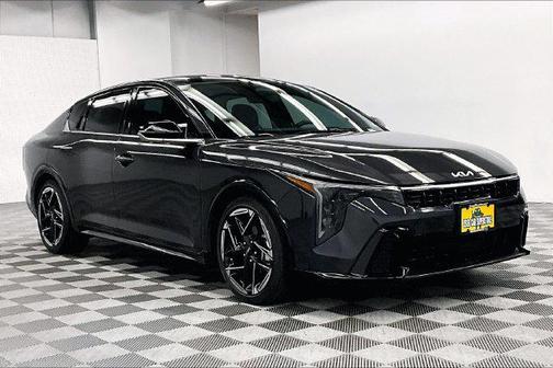Interstellar Gray 2025 Kia K4 GT-Line