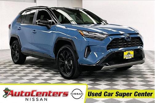 2023 Toyota RAV4 Hybrid SE