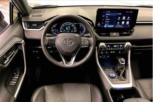 2023 Toyota RAV4 Hybrid SE
