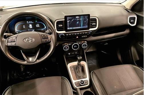 2024 Hyundai VENUE Limited