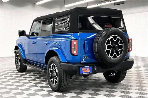 2022 Ford Bronco Outer Banks