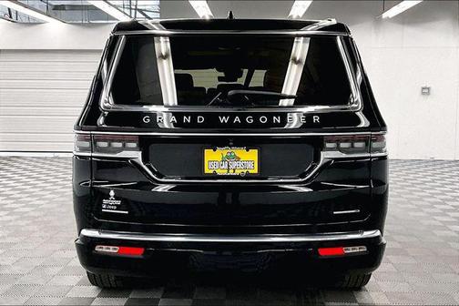 2023 Jeep Grand Wagoneer Series III 4x4