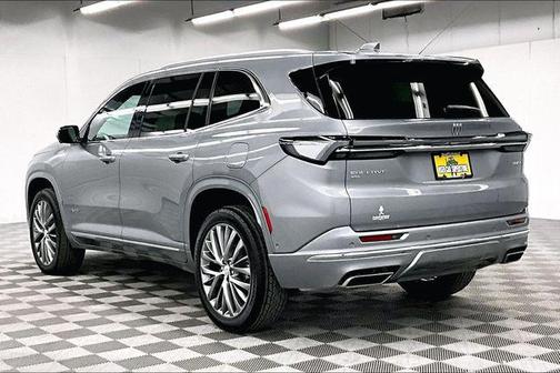 2025 Buick Enclave Avenir FWD