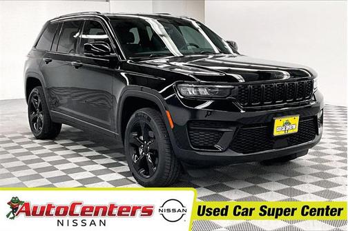 2022 Jeep Grand Cherokee Altitude
