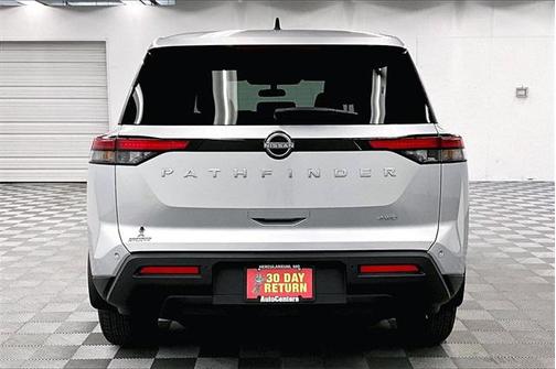 2025 Nissan Pathfinder S 4WD