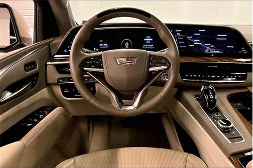 2023 Cadillac Escalade ESV Premium Luxury Platinum