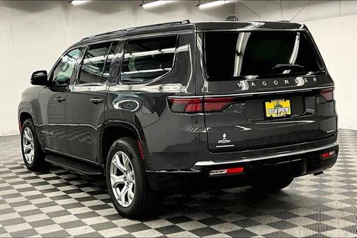 Baltic Gray Metallic Clearcoat 2022 Jeep Wagoneer Series II 4x4