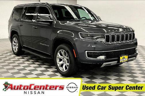 Baltic Gray Metallic Clearcoat 2022 Jeep Wagoneer Series II 4x4