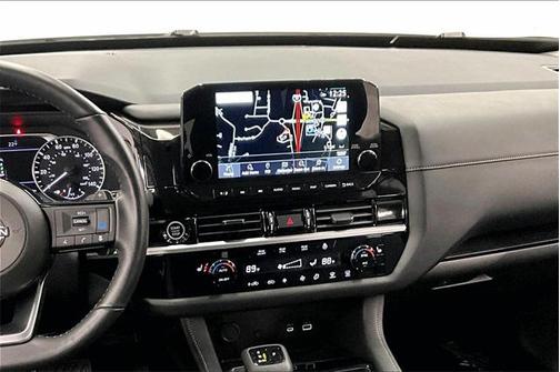 2024 Nissan Pathfinder SL 4WD