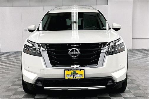 2024 Nissan Pathfinder SL 4WD