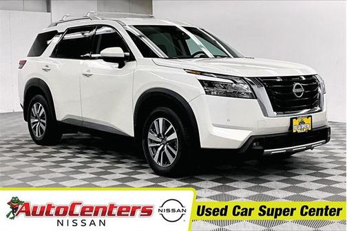 2024 Nissan Pathfinder SL 4WD