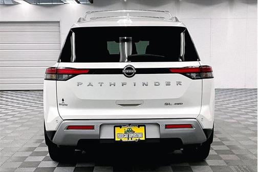 2024 Nissan Pathfinder SL 4WD