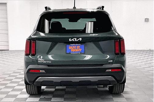 2023 Kia Sorento EX