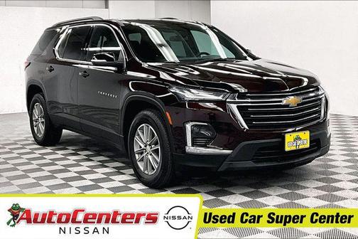 Black Cherry Metallic 2023 Chevrolet Traverse LT Cloth