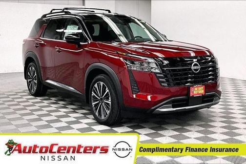 Scarlet Ember/Super Black 2026 Nissan Pathfinder Platinum