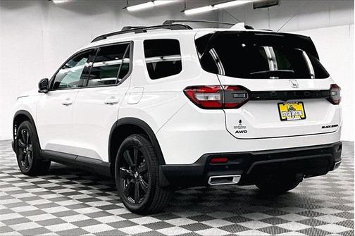 2025 Honda Pilot Black Edition