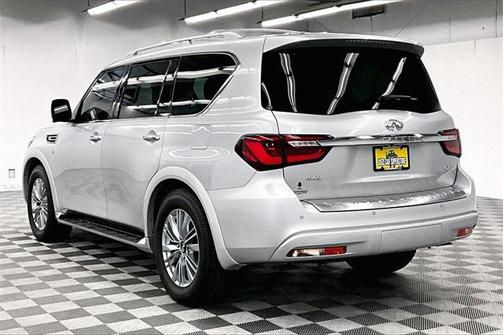 2020 INFINITI QX80 Luxe