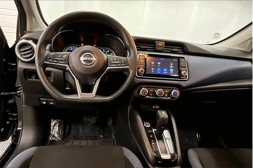 2023 Nissan Versa 1.6 SV